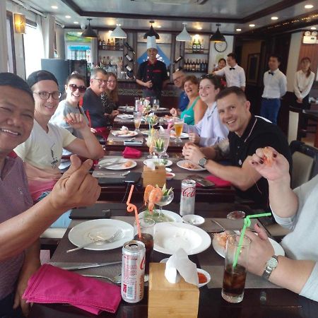 Halong Sapphire Cruise Otel Nan Giang Dış mekan fotoğraf